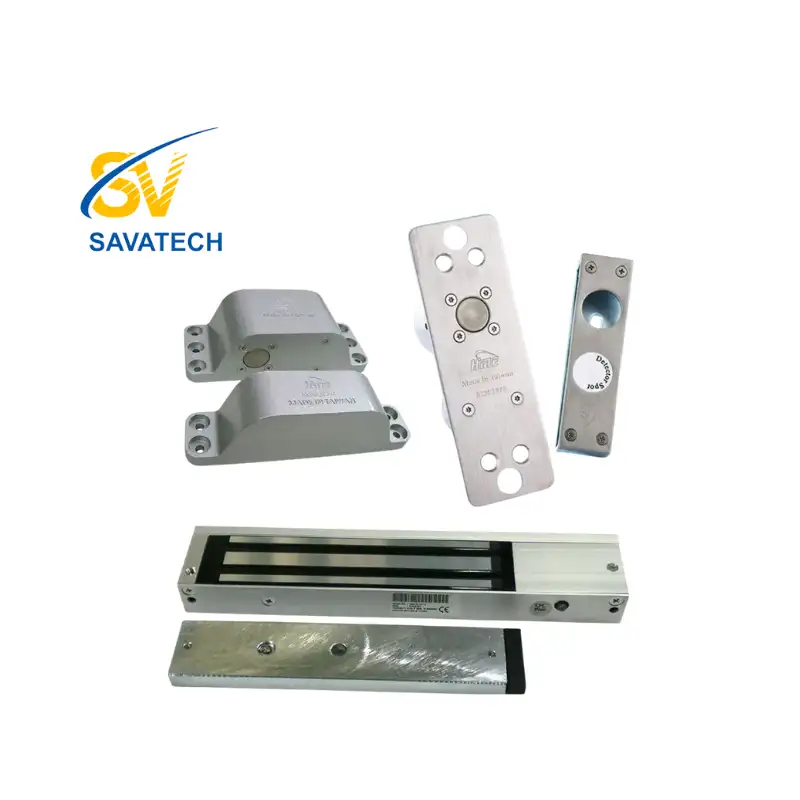 Khóa từ và nút thoát